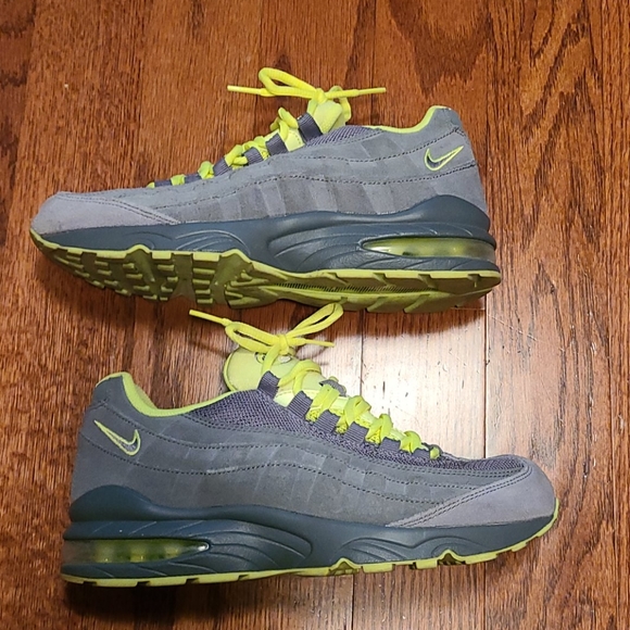 Nike Air Max 95 (GS) 7Y - Picture 3 of 6